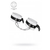 Бело-черные мягкие оковы с одним ремешком и люверсами - Pecado - купить с доставкой в Волгограде
