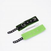 Черно-зеленые кожаные наручники с зеленой строчкой - Crazy Handmade - купить с доставкой в Волгограде