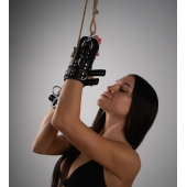 Черные высокие кожаные наручники для подвешивания - Crazy Handmade - купить с доставкой в Волгограде