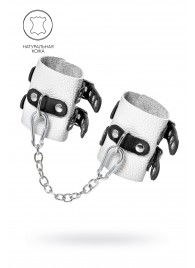 Бело-черные наручники с двумя ремешками и люверсами - Pecado - купить с доставкой в Волгограде