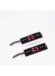 Черные кожаные наручники с красным декором и строчкой - Crazy Handmade - купить с доставкой в Волгограде