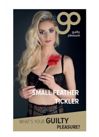 Пластиковая метелочка с красными пёрышками Small Feather Tickler - 32 см. - Blush Novelties - купить с доставкой в Волгограде