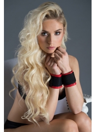 Полиуретановые манжеты для фиксации рук вместе Bound Together Wrist Restraints - Blush Novelties - купить с доставкой в Волгограде