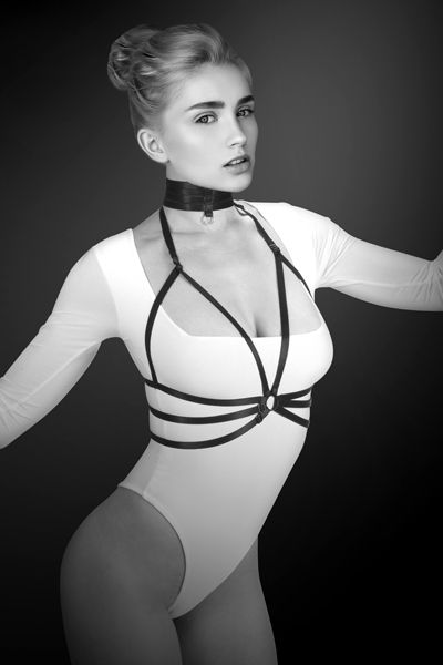 Черная упряжь на грудь Julia - Bijoux Pour Toi - купить с доставкой в Волгограде