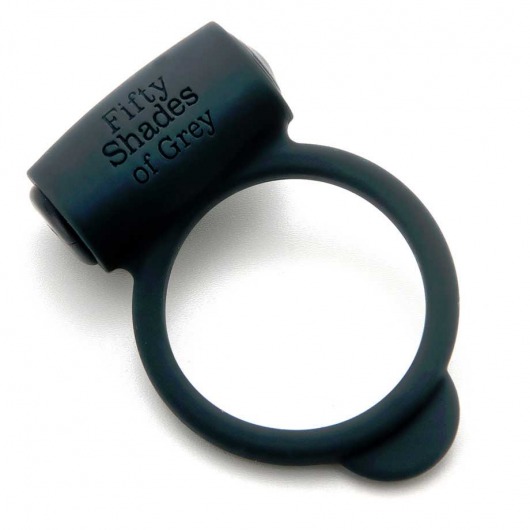 Темно-серое эрекционное кольцо Vibrating Love Ring с вибрацией - Fifty Shades of Grey - в Волгограде купить с доставкой
