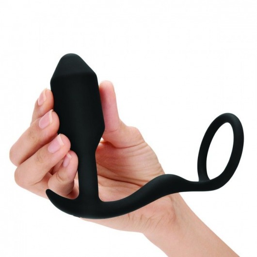 Черное эрекционное кольцо с анальным плагом Snug   Tug - b-Vibe - в Волгограде купить с доставкой