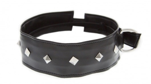 Полиуретановый ошейник с пуклями Collar with Studs - Blush Novelties - купить с доставкой в Волгограде